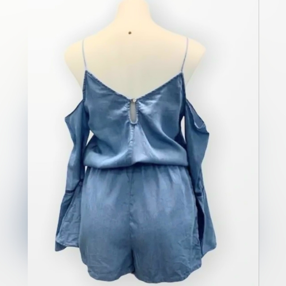 Design Lab off sholder Jumpsuit - Picture 4 of 11